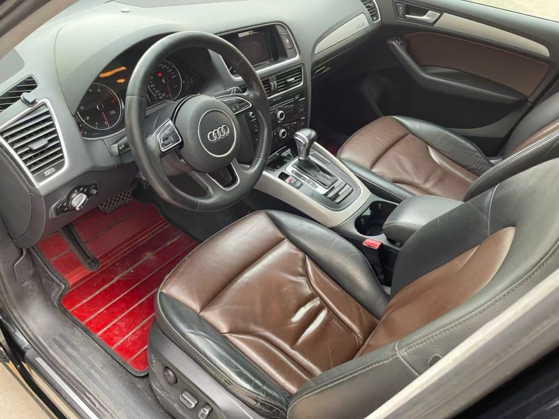 济宁18年奥迪Q54