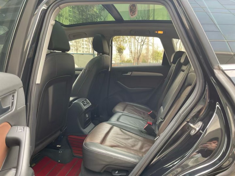 济宁18年奥迪Q55