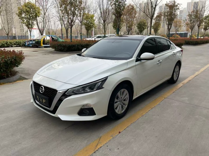 濟寧19年日產天籟2