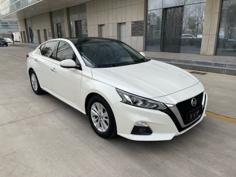 濟寧19年日產天籟3