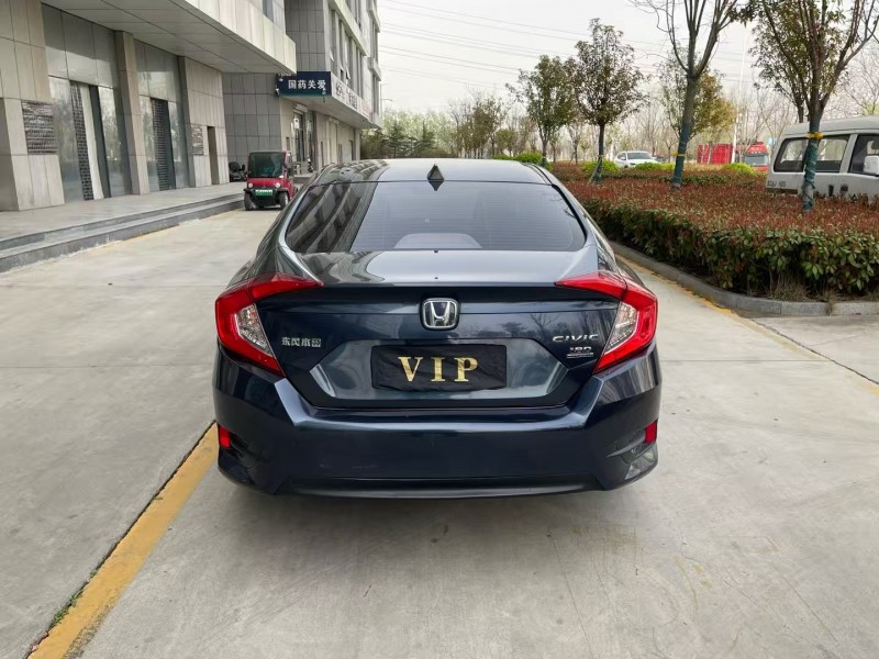 济宁21年本田思域9