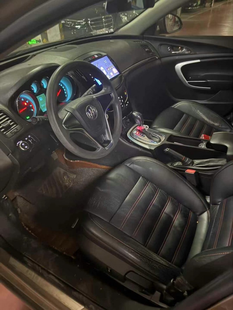 徐州15年别克君威4