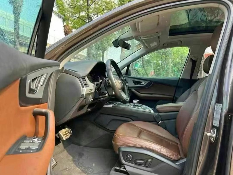 东莞17年奥迪Q76