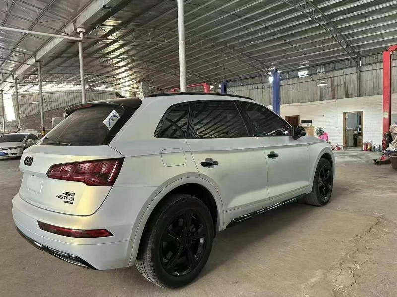 广州19年奥迪Q56