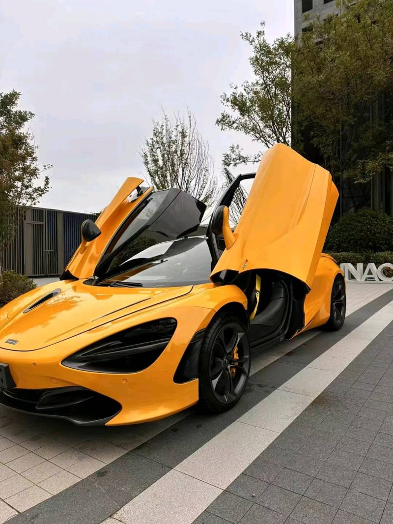 徐州19年迈凯伦720S2