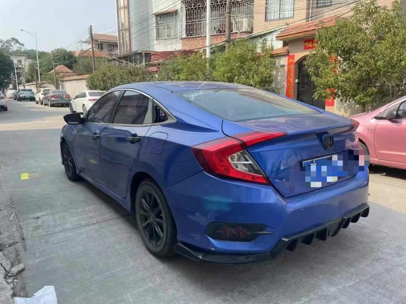 广州17年本田思域9