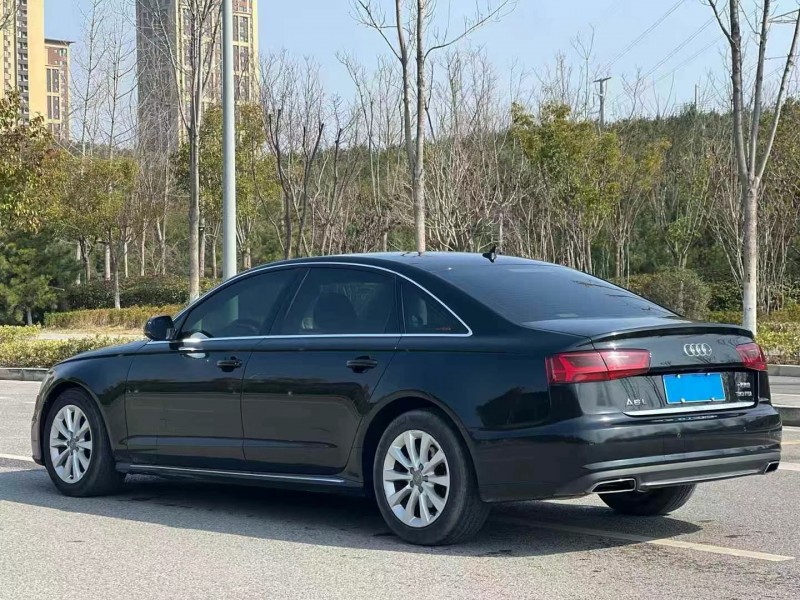 榆林17年奧迪A6L8