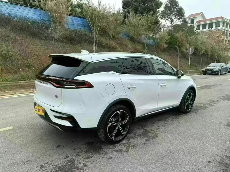 南寧21年比亞迪唐7