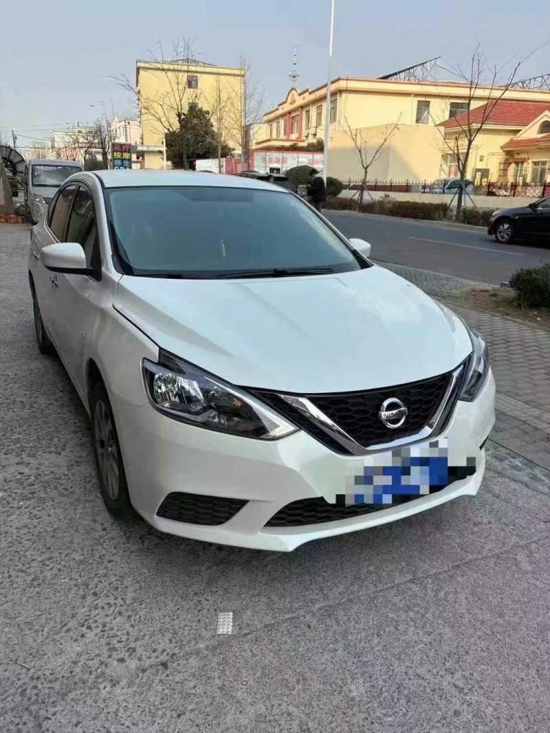 青島22年日產軒逸1