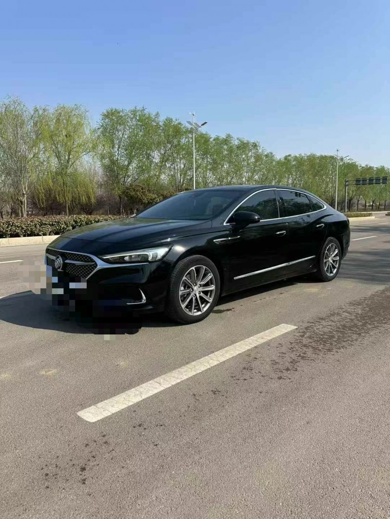 枣庄21年别克君越3