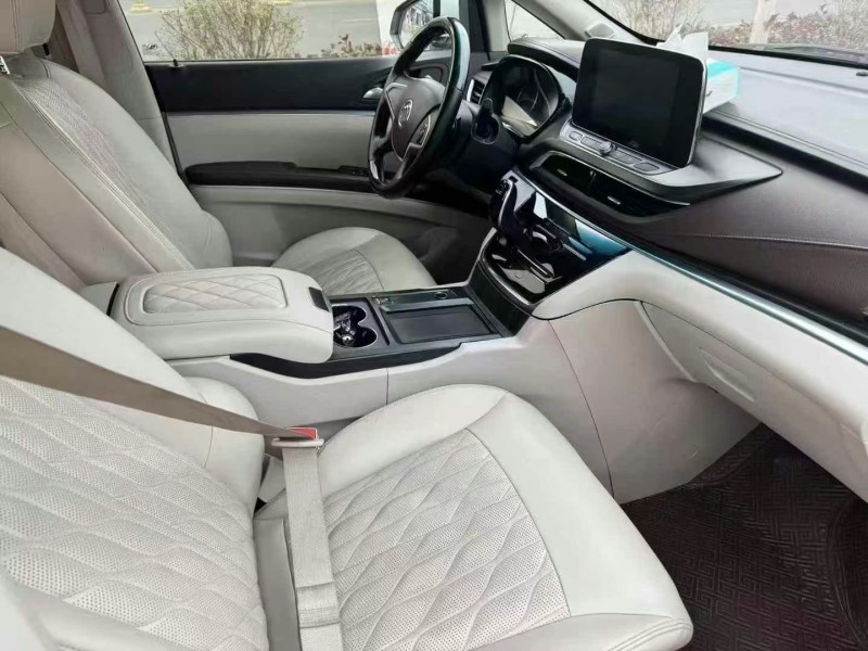 济宁20年别克GL85