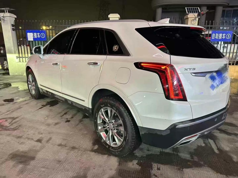 南昌19年凱迪拉克XT57