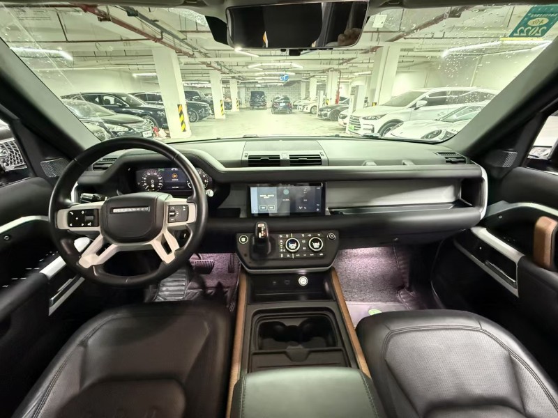 广州20年路虎卫士6