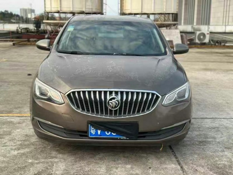 东莞17年别克英朗1