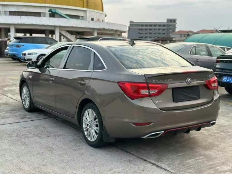 东莞17年别克英朗9