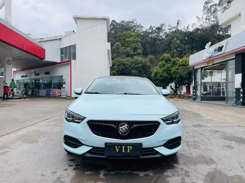 东莞18年别克君威1