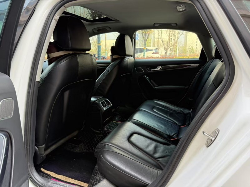 济宁14年奥迪A4L4