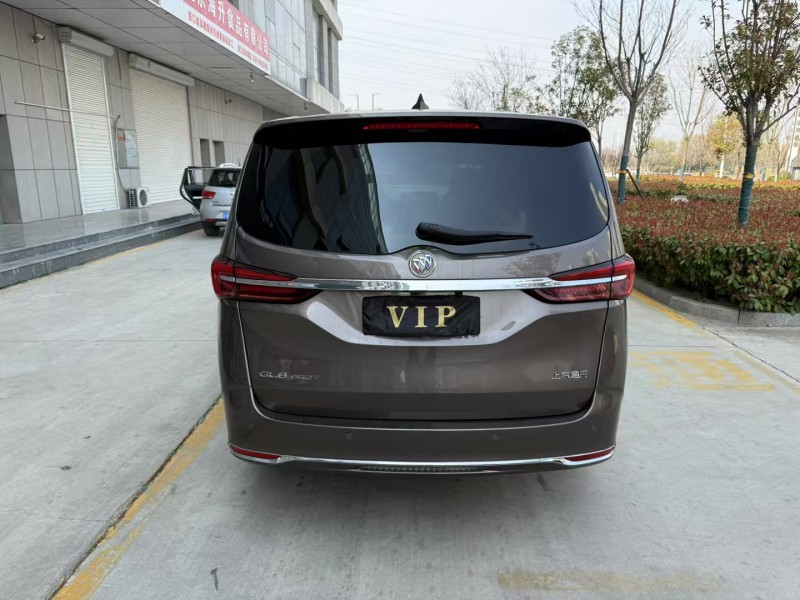 济宁22年别克GL88