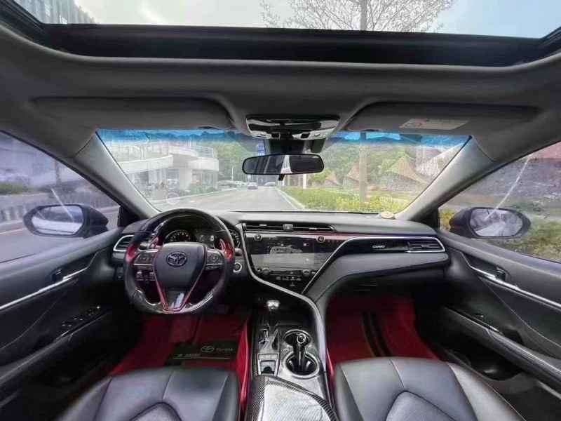 广州20年丰田凯美瑞8