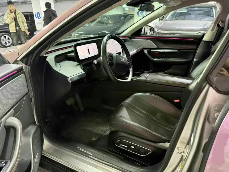 成都21年小鵬汽車p74