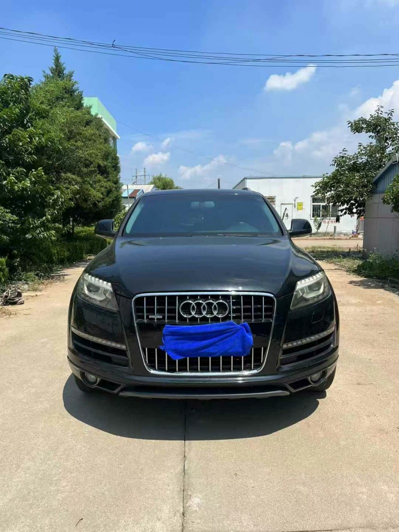 青島11年奧迪Q71