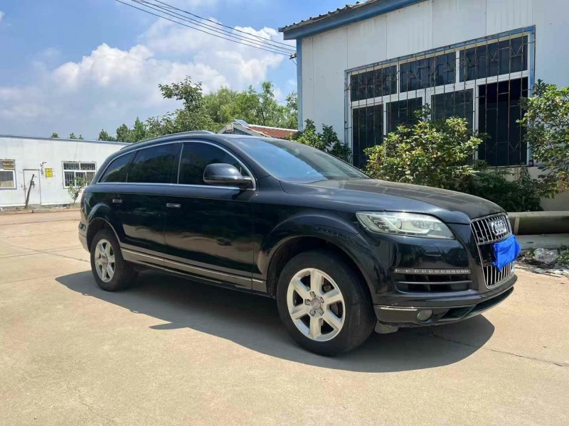 青島11年奧迪Q72
