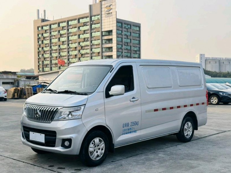 東莞21年長安汽車睿行3