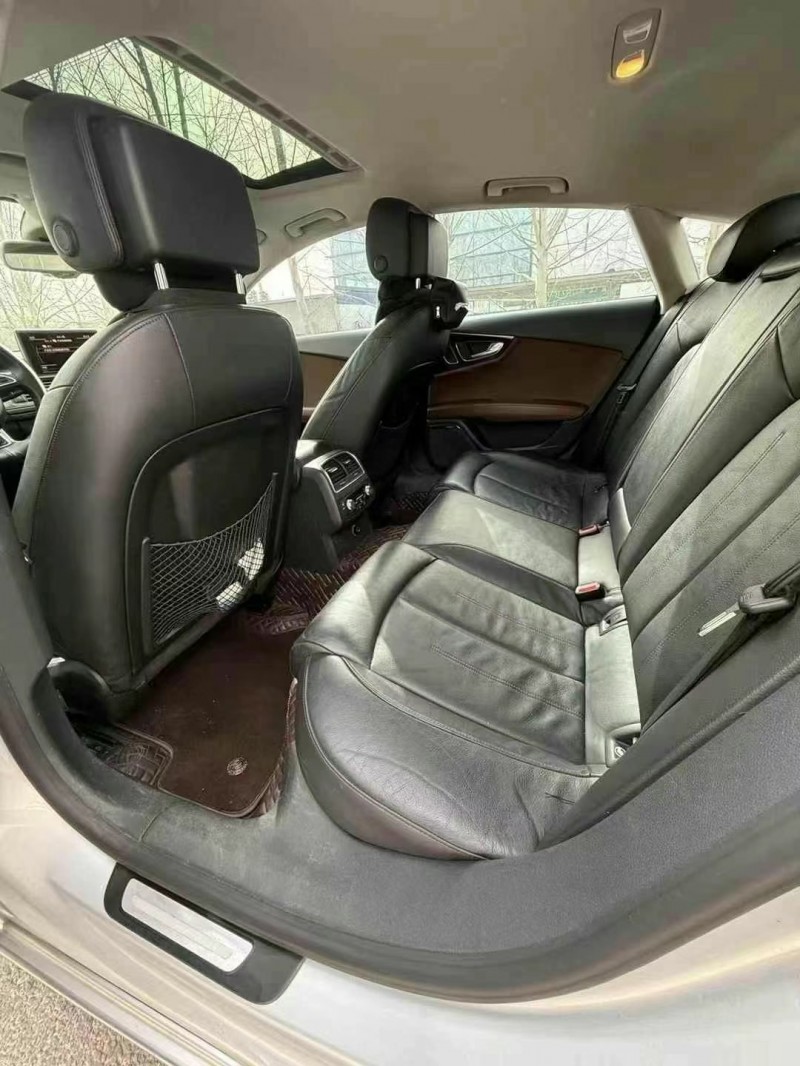 东营13年奥迪A7L6