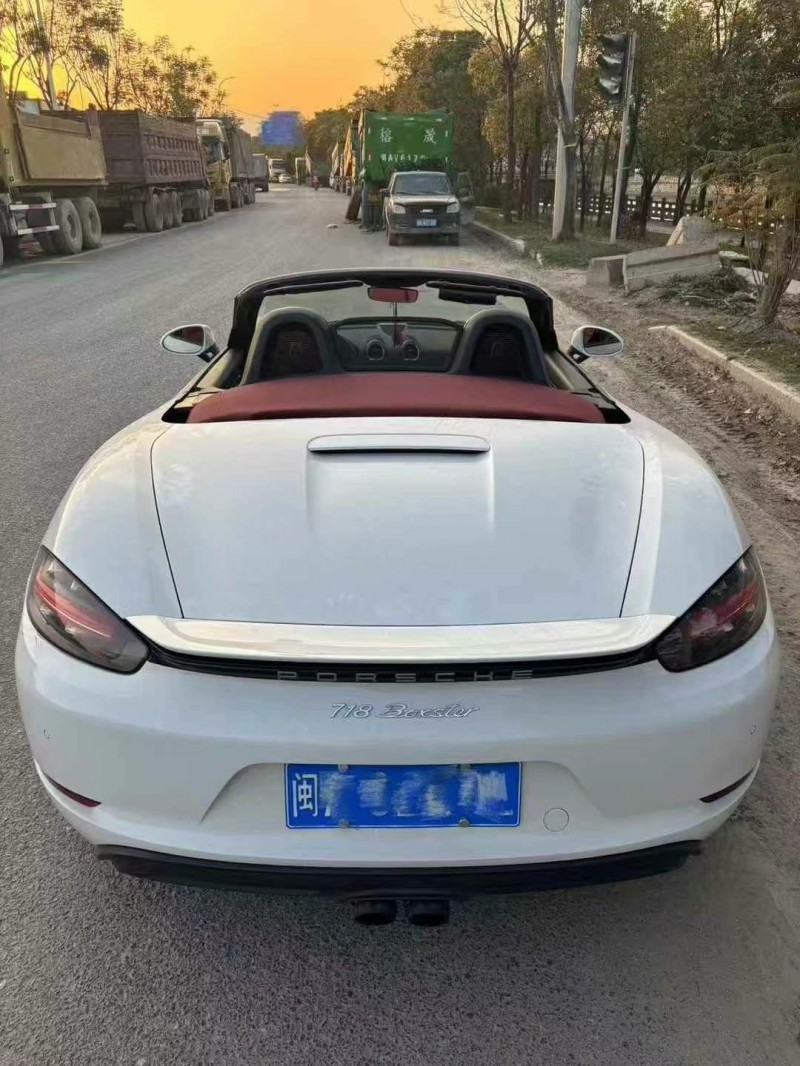 廈門21年保時捷7186