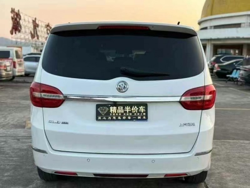 东莞17年别克GL88