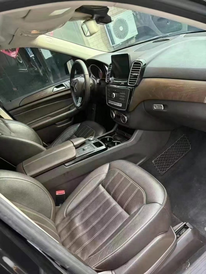 济宁16年奔驰GLE3