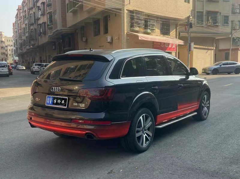 广州12年奥迪Q76
