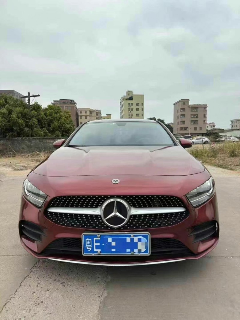 广州21年奔驰A1