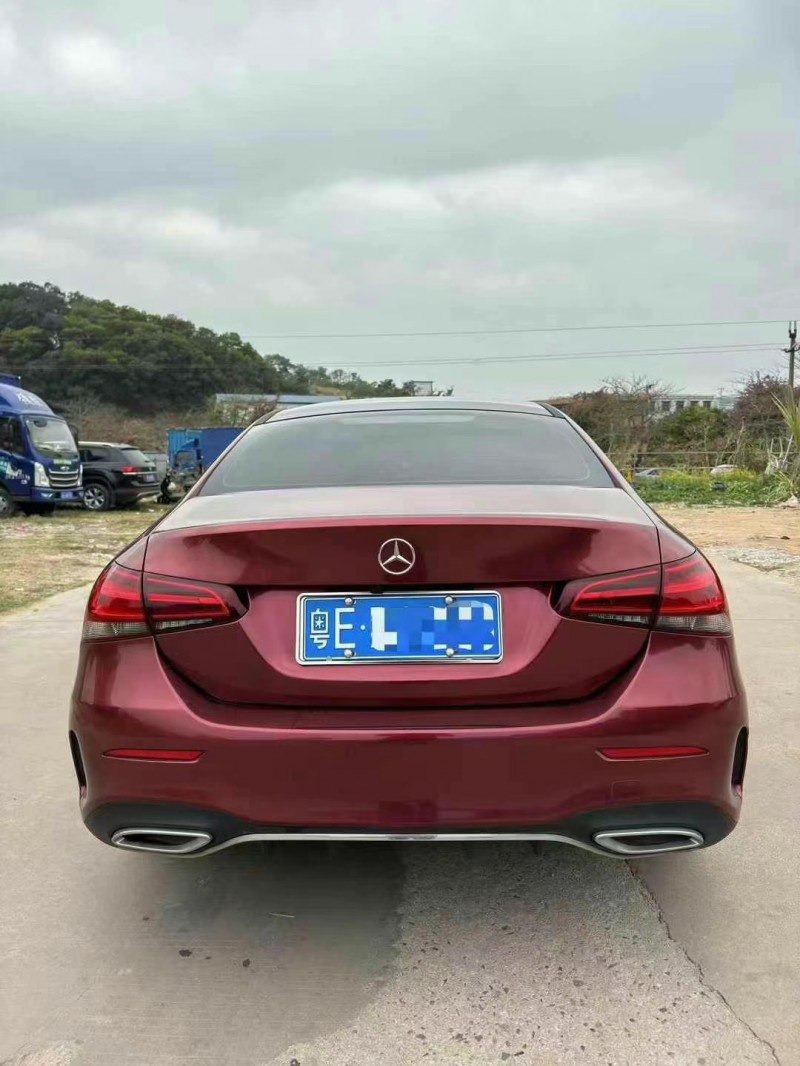 广州21年奔驰A9