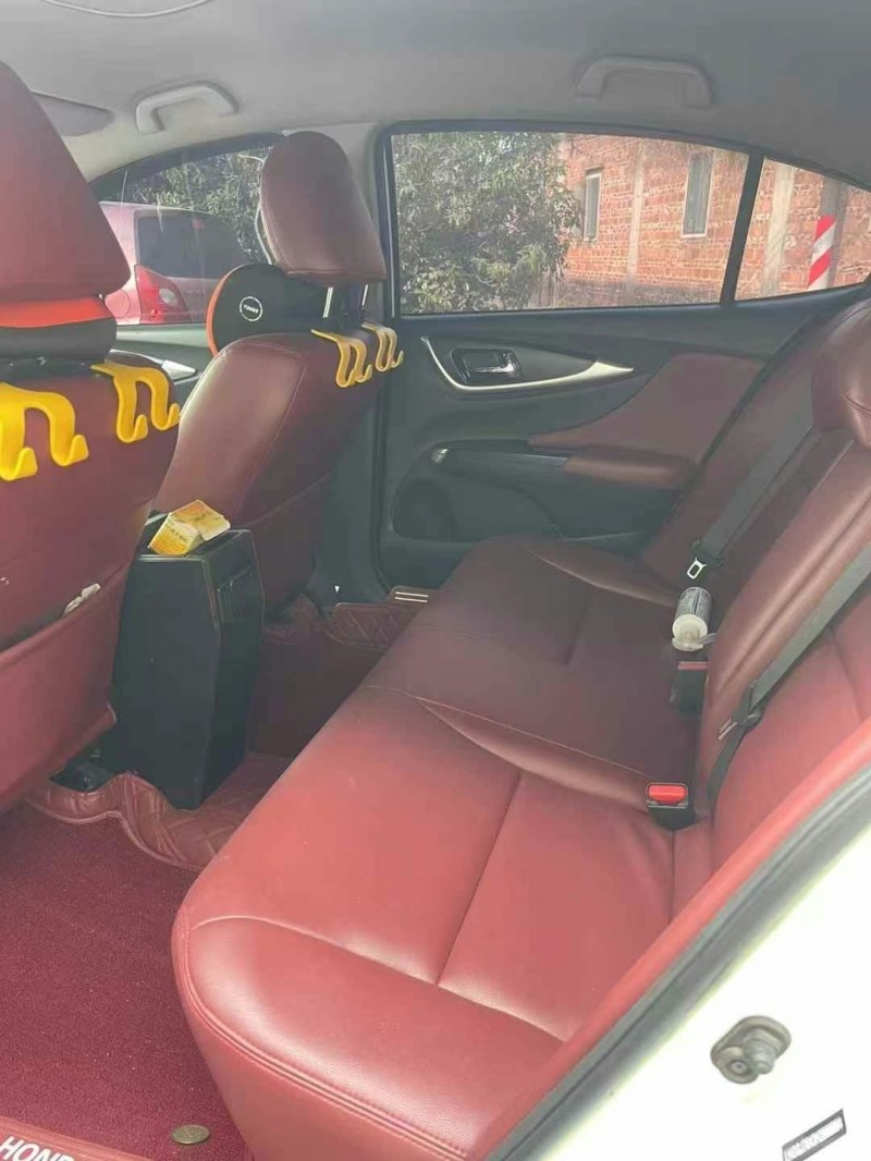 广州17年本田凌派8