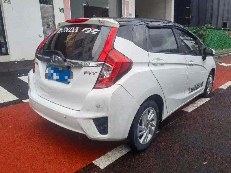 广州15年本田飞度6