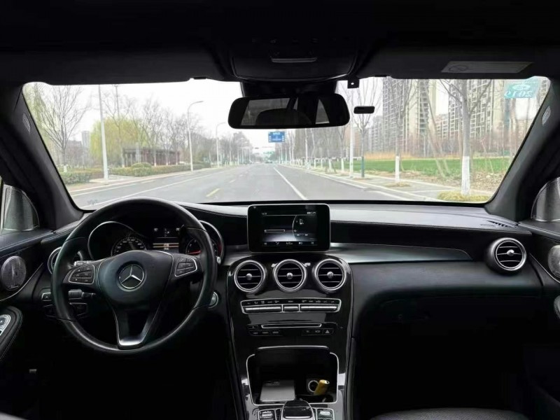 徐州17年奔驰GLC4