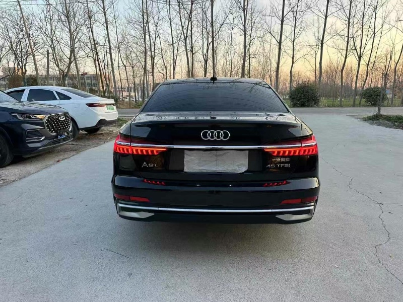 徐州23年奥迪A6L7