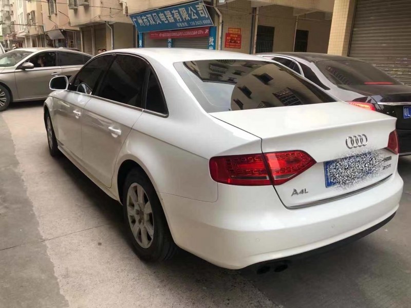 广州10年奥迪A4L8
