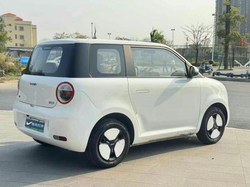 東莞23年長安汽車Lumin7