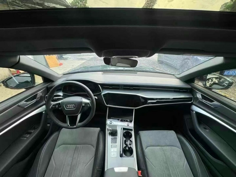 广州25年奥迪A6L8