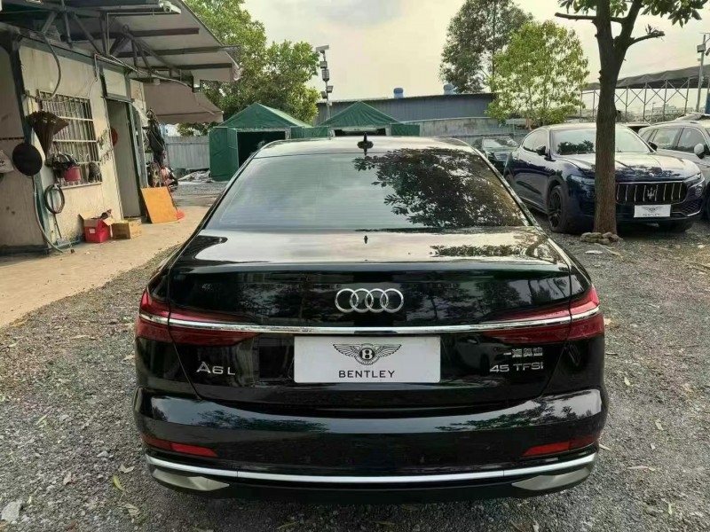 广州25年奥迪A6L9