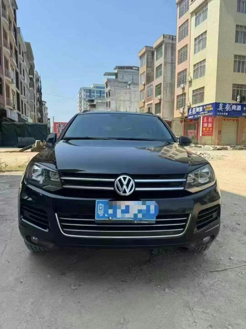 南宁14年大众途锐1