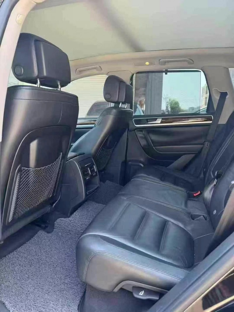 南宁14年大众途锐7