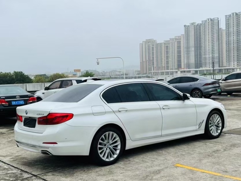 东莞20年宝马5系9