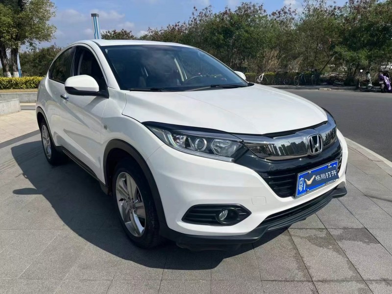 东莞19年本田缤智3