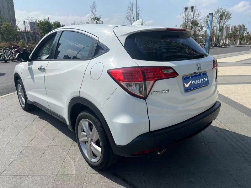 东莞19年本田缤智7