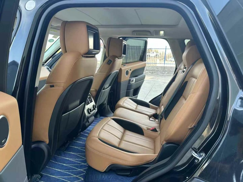 徐州21年路虎揽胜运动7