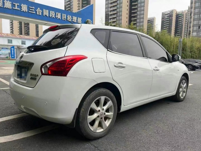 廣州15年日產奇駿7