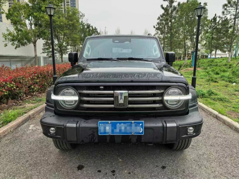 武漢23年長城汽車坦克1